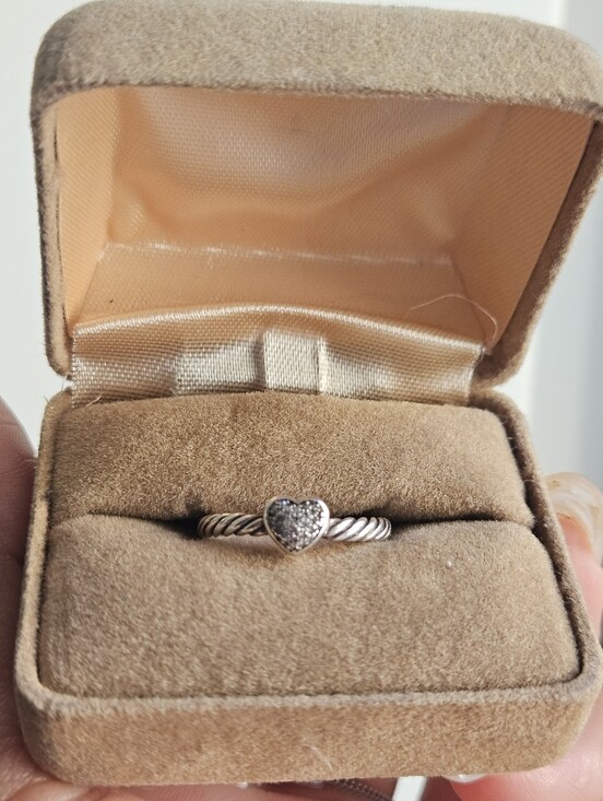 David Yurman Jewelry - David Yurman Cable Collectibles Diamond Heart Pavé Sterling Silver Ring Size 6✨️